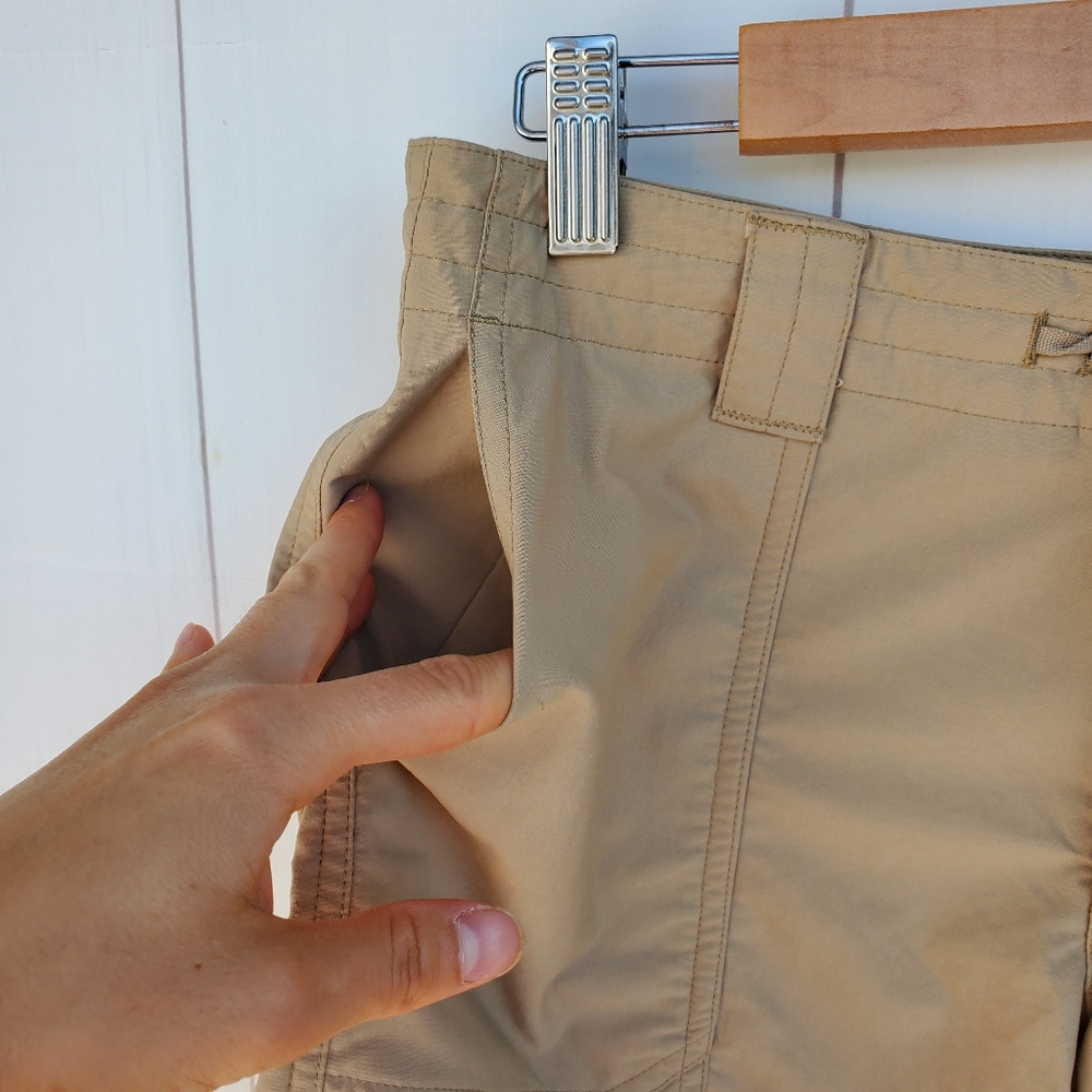 Patagonia women's tan outdoor shorts - Picture 5 of 9